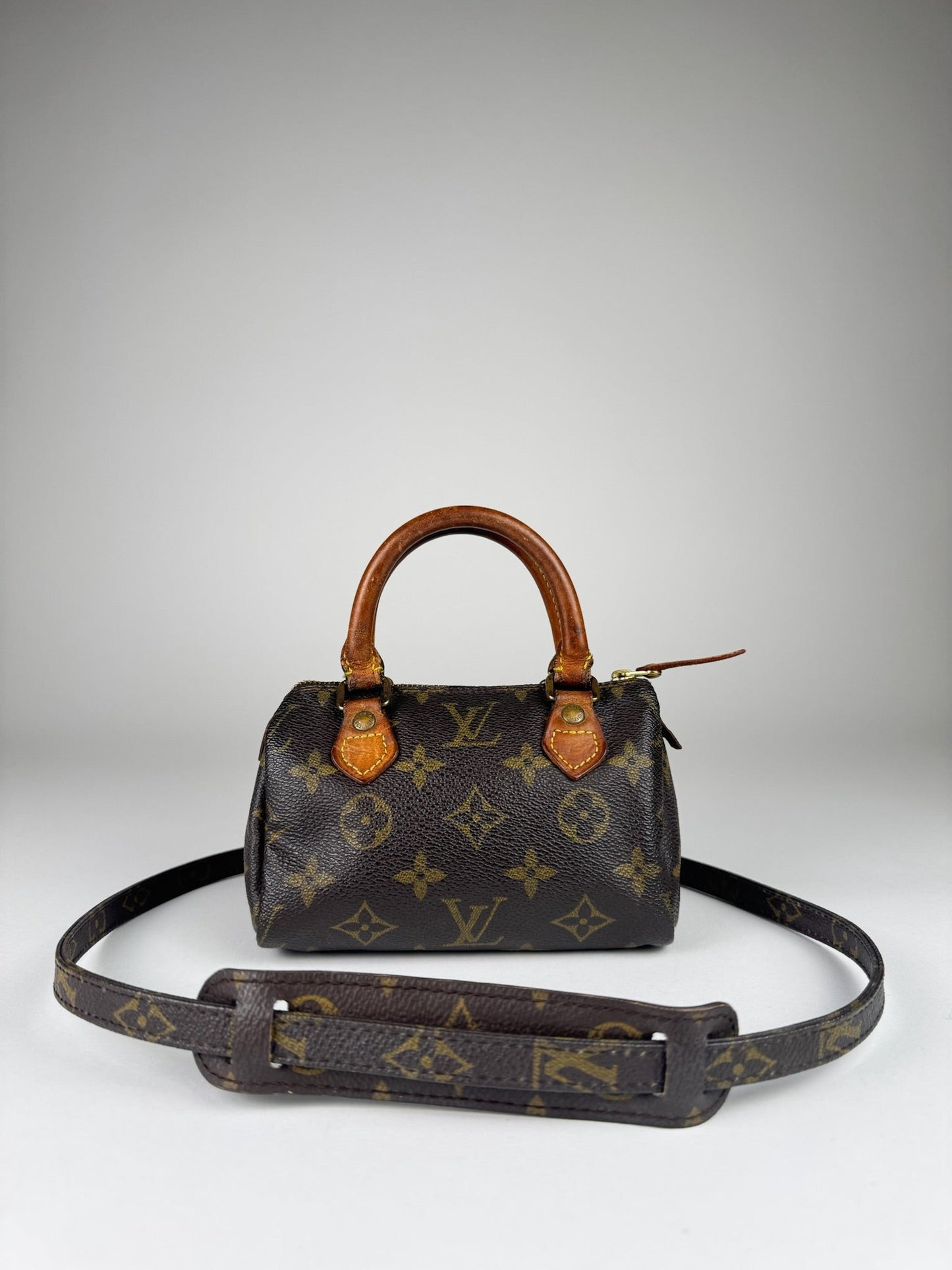 Louis Vuitton Mini Speedy - respace.studio