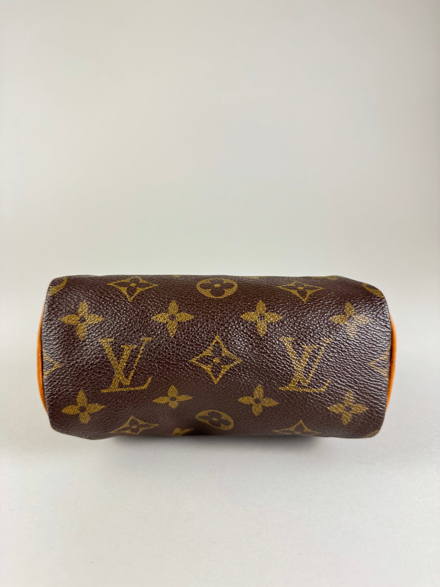 Louis Vuitton Mini Speedy - respace.studio