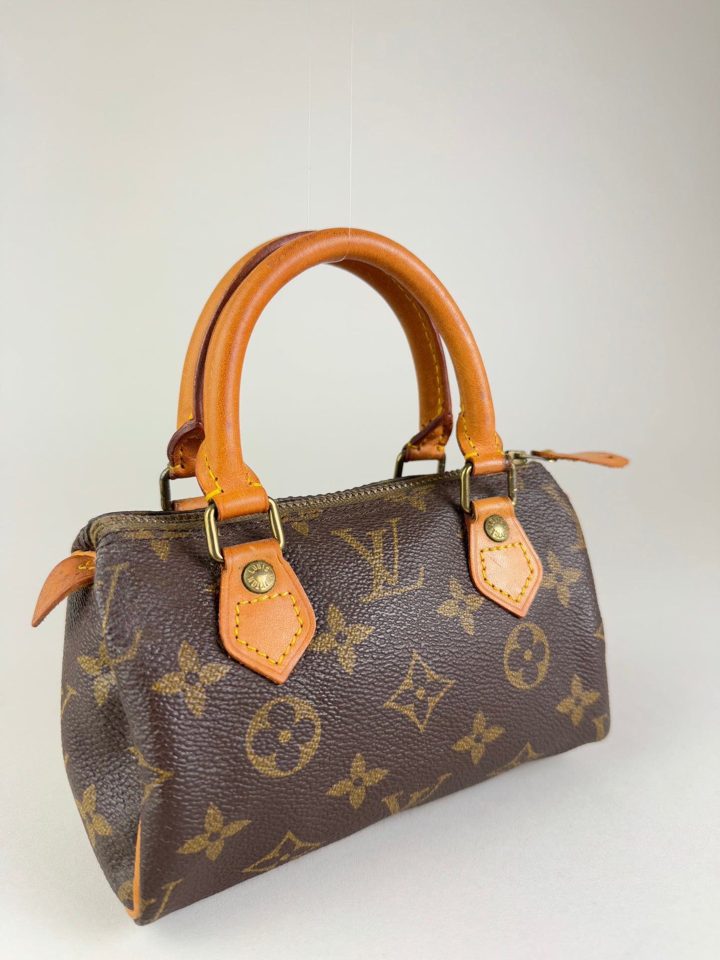 Louis Vuitton Mini Speedy - respace.studio