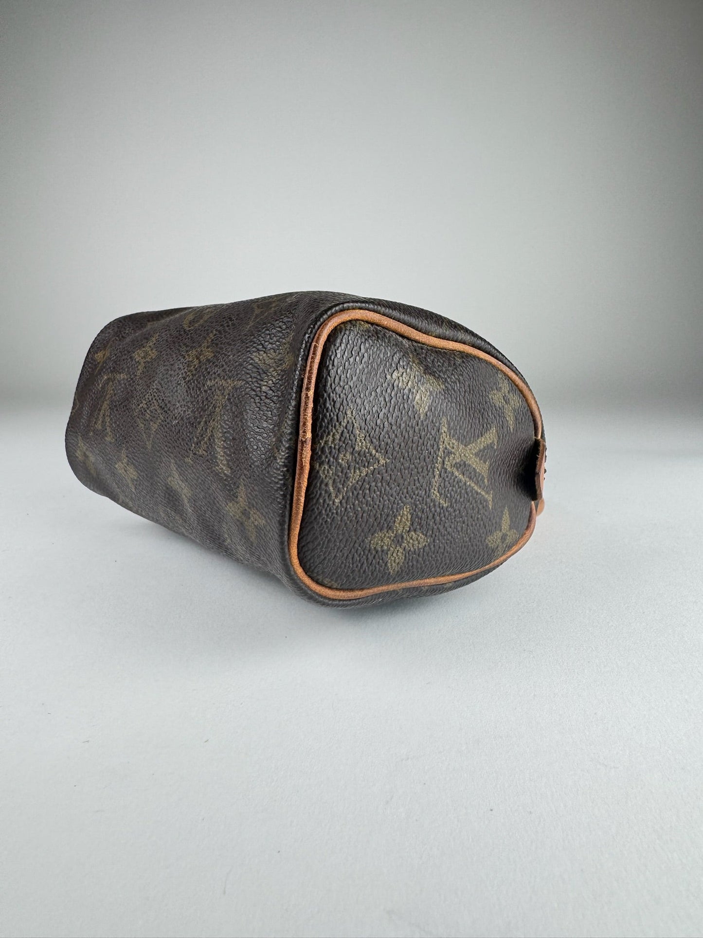 Louis Vuitton Mini Speedy - respace.studio