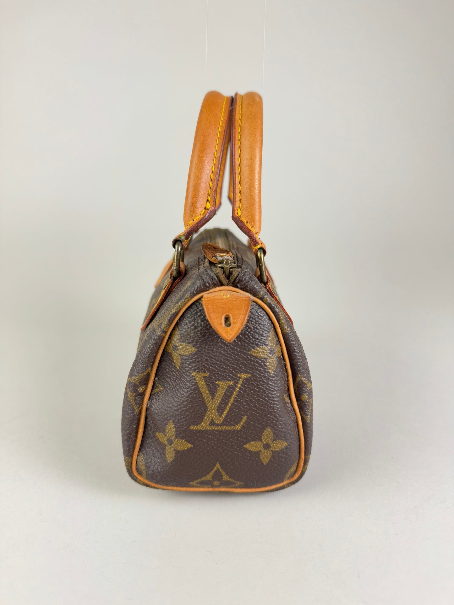 Louis Vuitton Mini Speedy - respace.studio