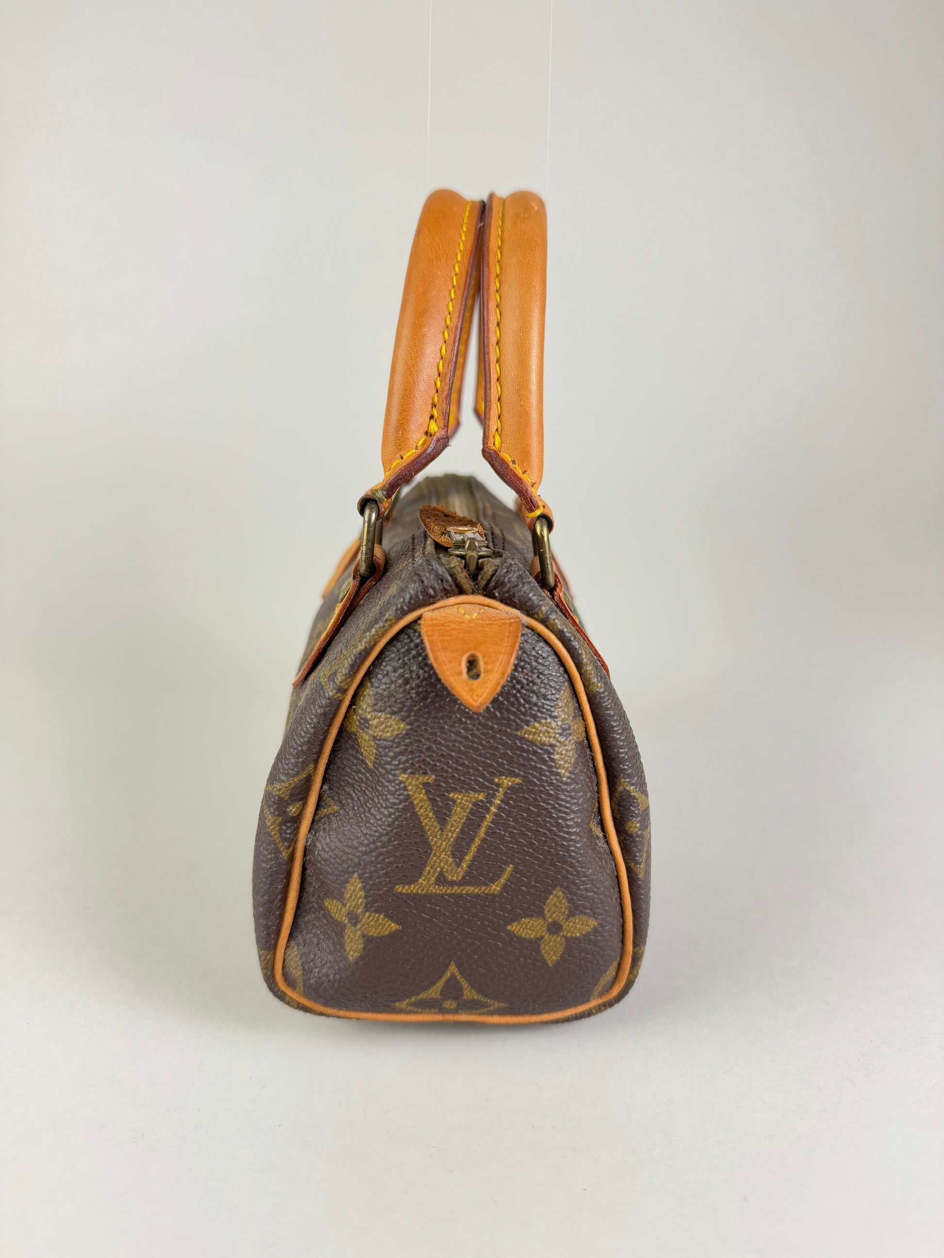 Louis Vuitton Mini Speedy - respace.studio