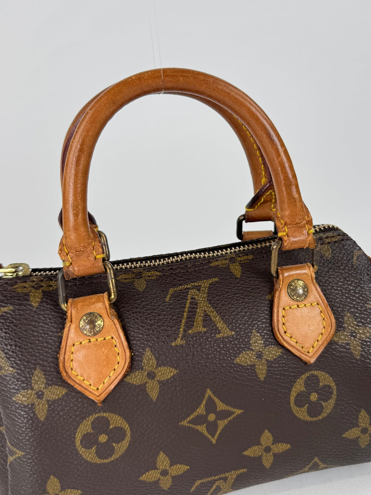 Louis Vuitton Mini Speedy - respace.studio