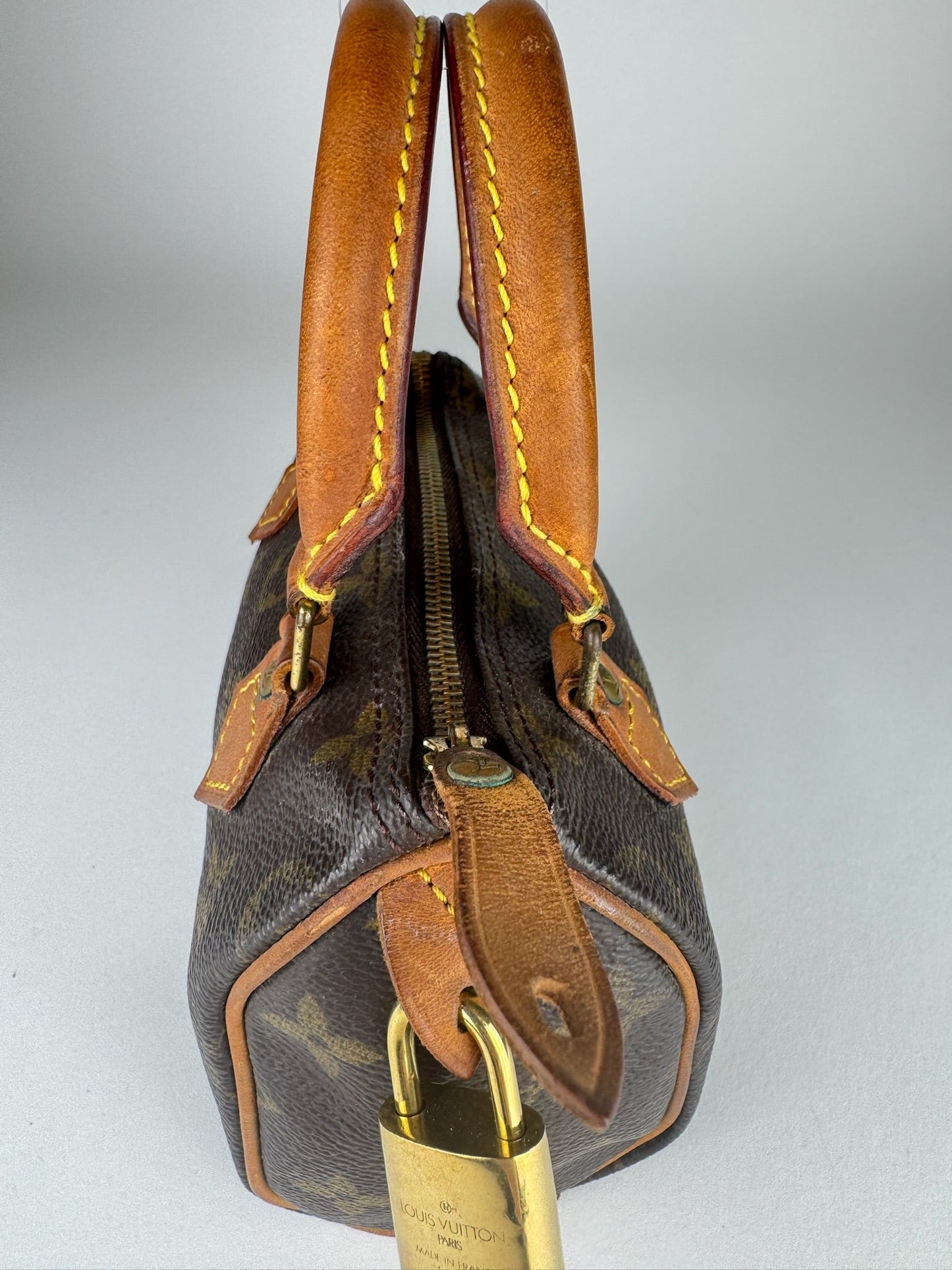 Louis Vuitton Mini Speedy - respace.studio