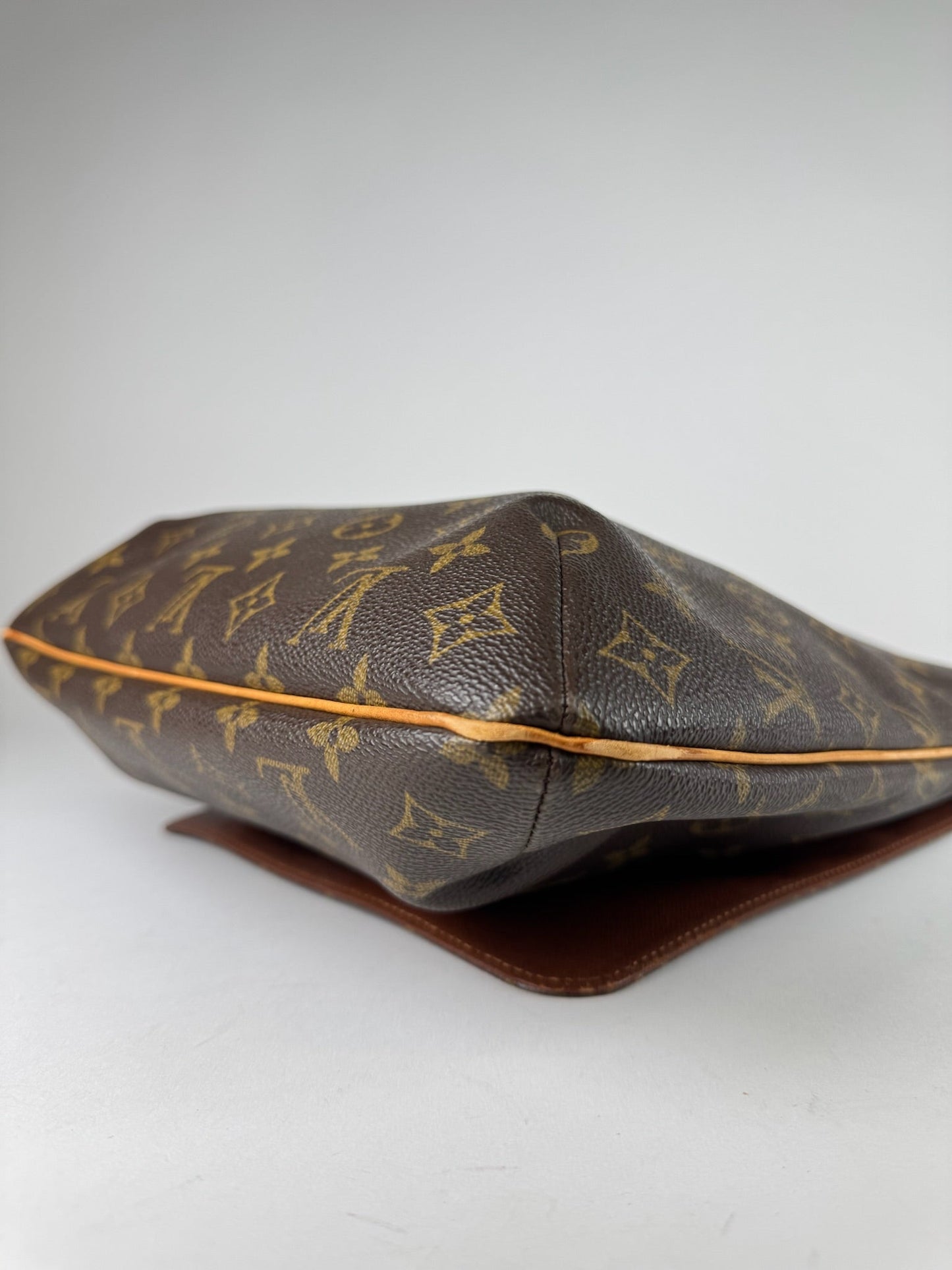 Louis Vuitton Musette - respace.studio