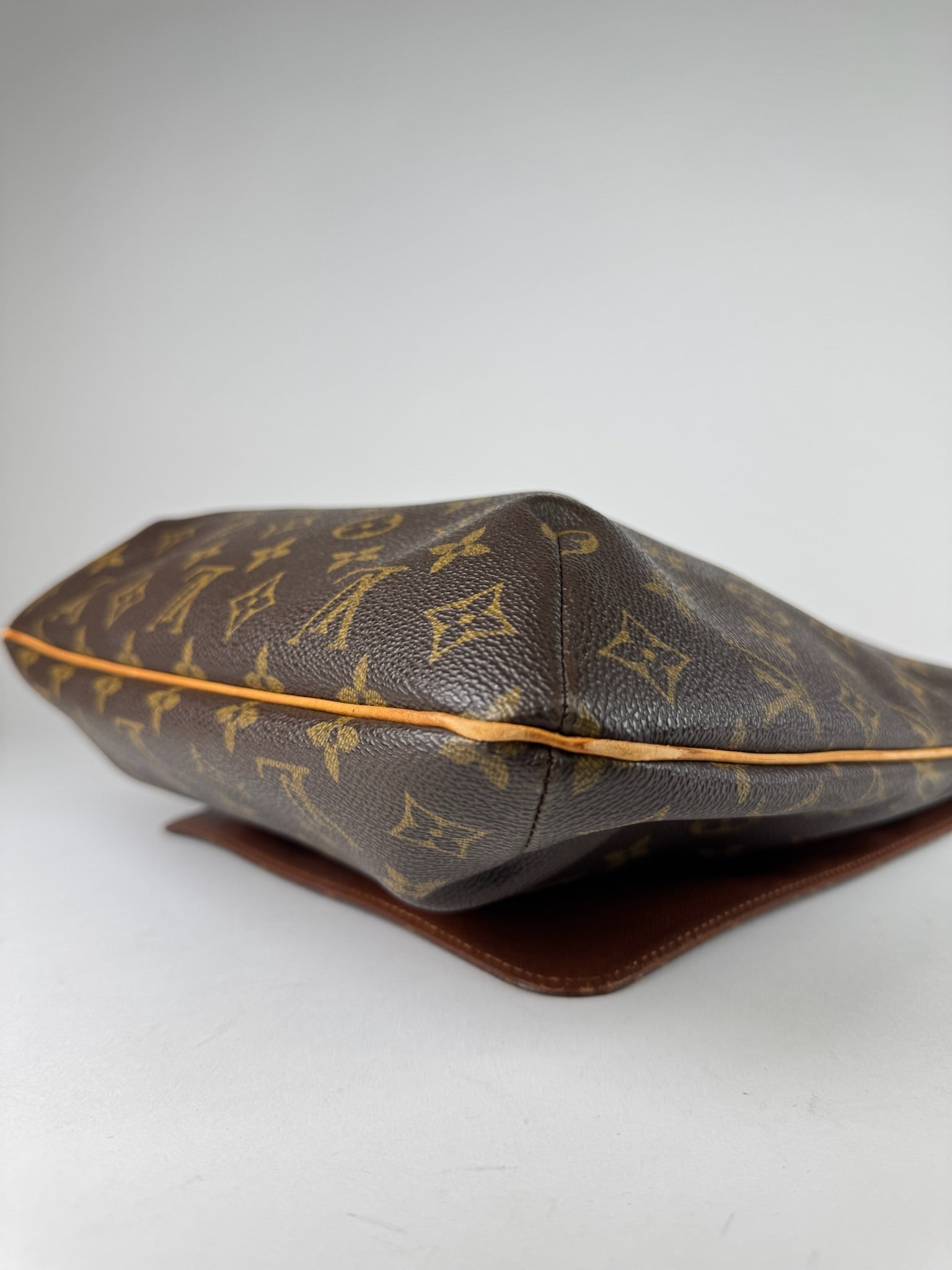 Louis Vuitton Musette - respace.studio