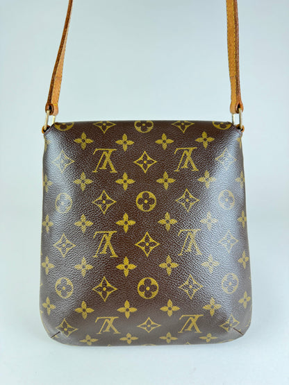 Louis Vuitton Musette Salsa - respace.studio