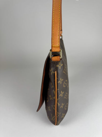 Louis Vuitton Musette Salsa PM - respace.studio