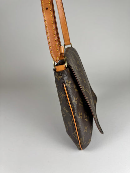 Louis Vuitton Musette Salsa PM - respace.studio