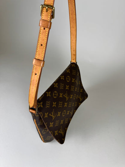 Louis Vuitton Musette Tango - respace.studio