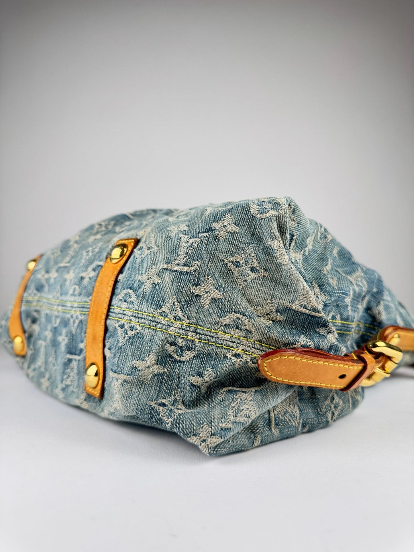 Louis Vuitton Neo Cabby Denim - respace.studio