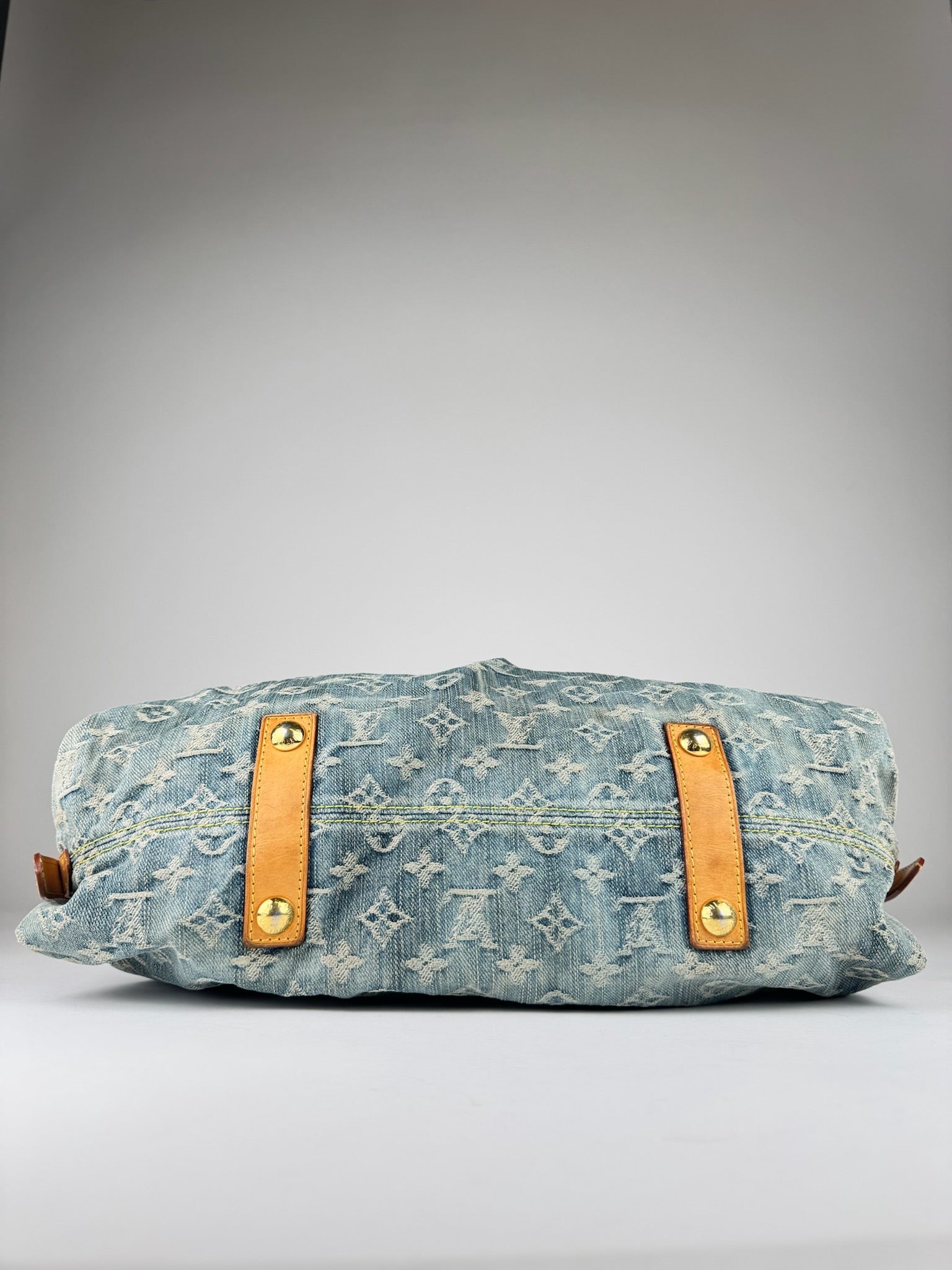 Louis Vuitton Neo Cabby Denim - respace.studio