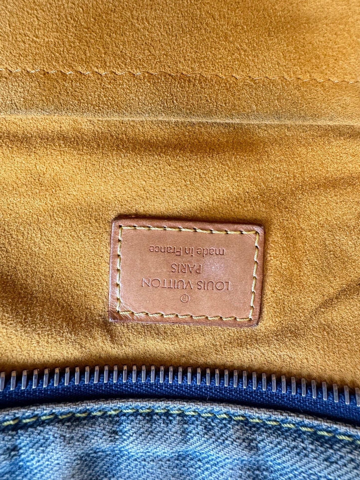 Louis Vuitton Neo Cabby Denim - respace.studio