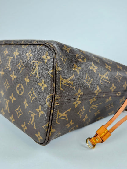 Louis Vuitton Neverfull MM - respace.studio
