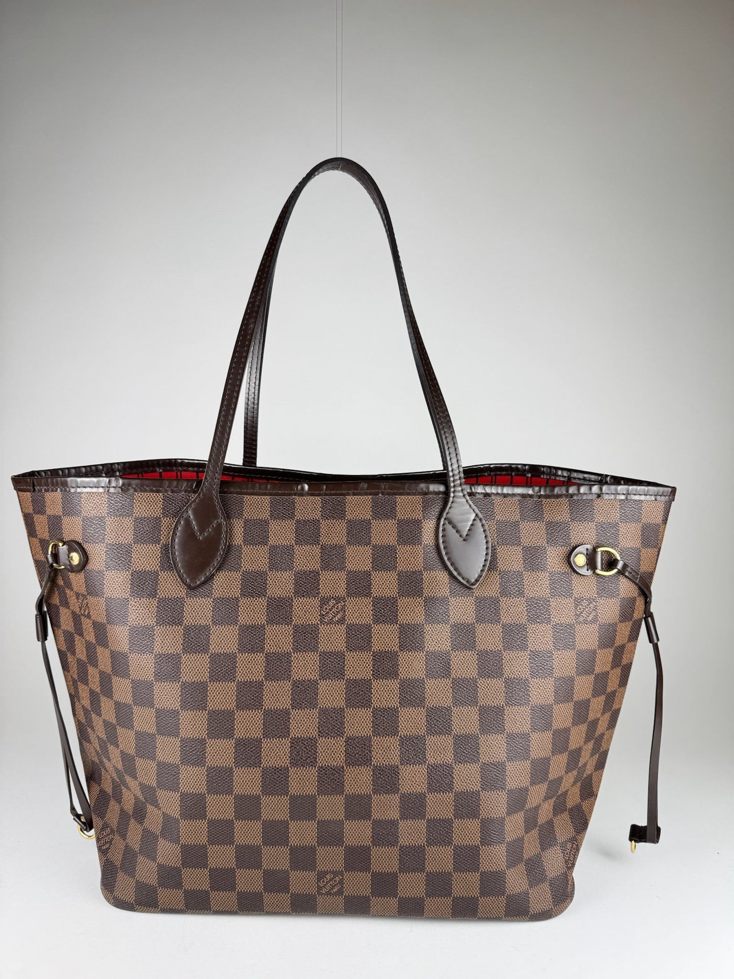Louis Vuitton Neverfull MM - respace.studio