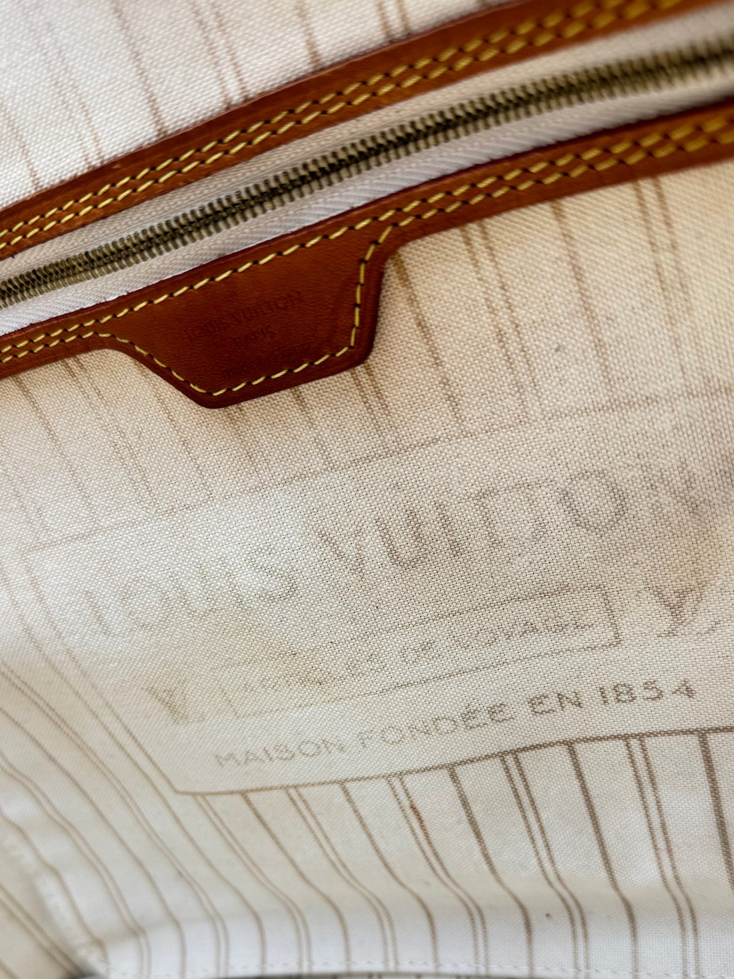 Louis Vuitton Neverfull MM Damier Azur - respace.studio