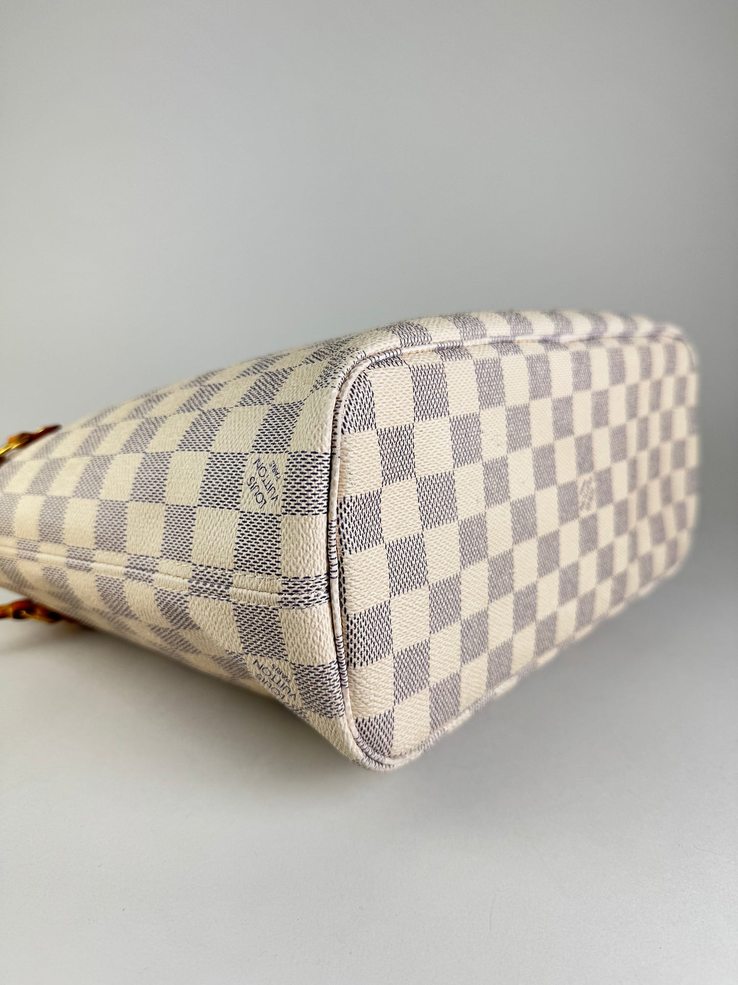 Louis Vuitton Neverfull PM - respace.studio