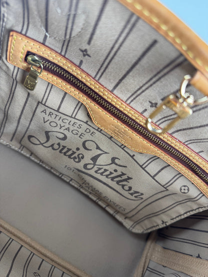Louis Vuitton Neverfull PM - respace.studio