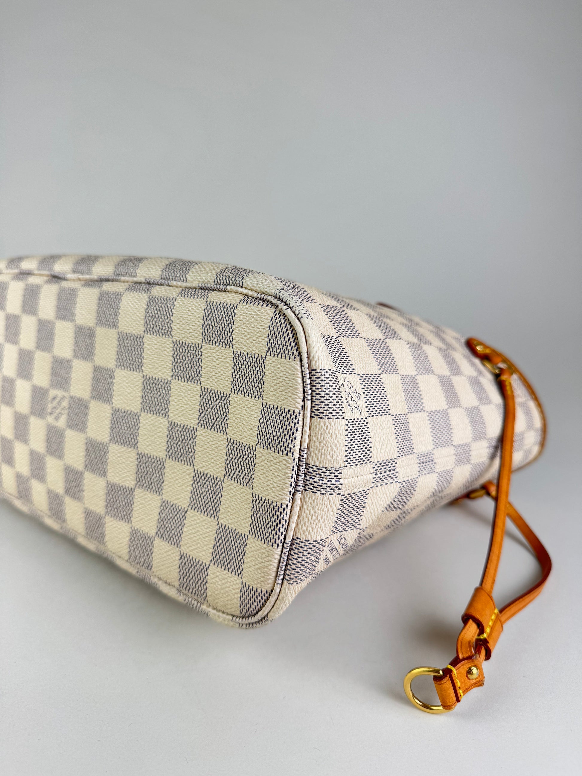 Louis Vuitton Neverfull PM - respace.studio