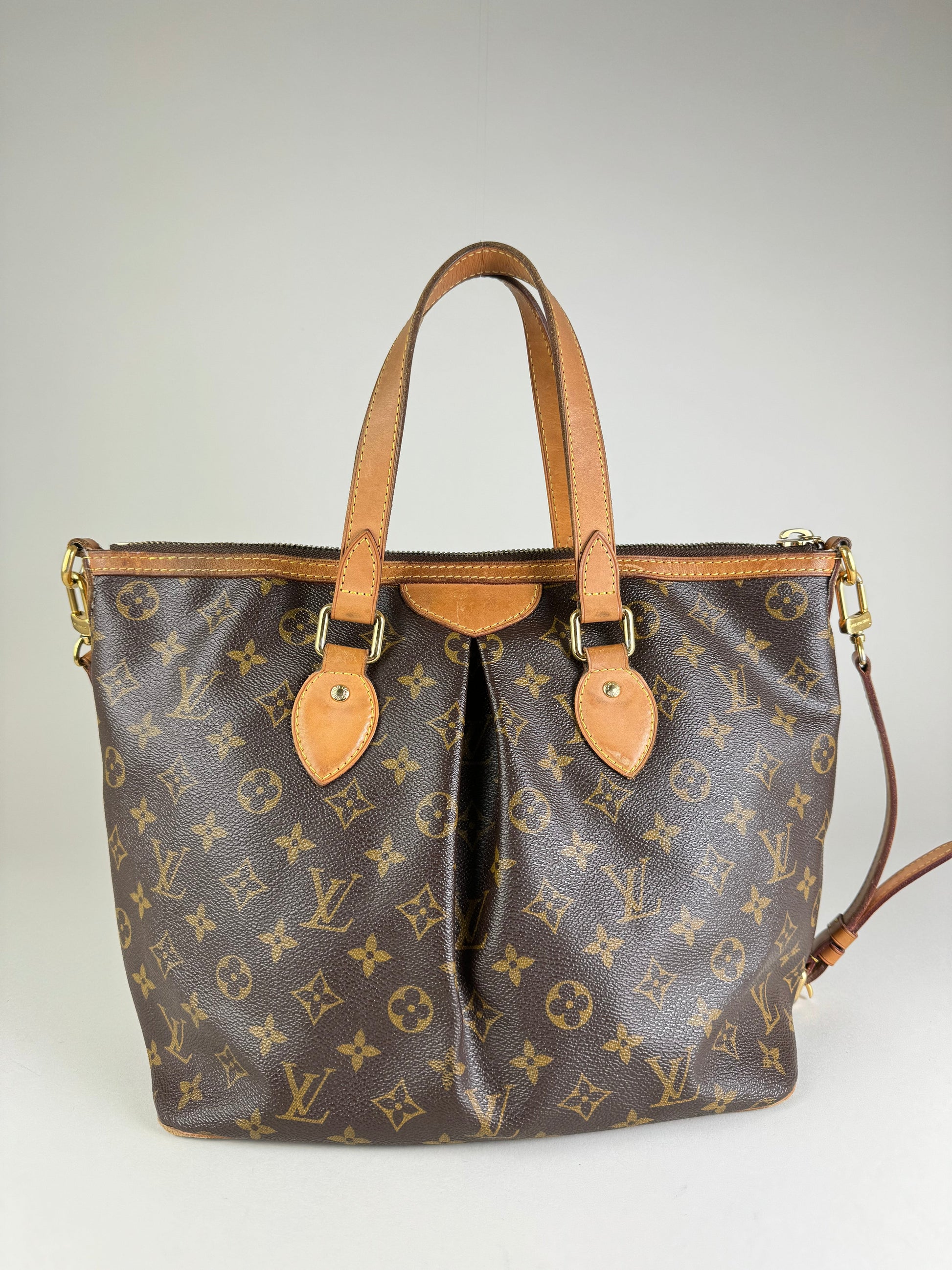 Louis Vuitton Palermo PM - respace.studio