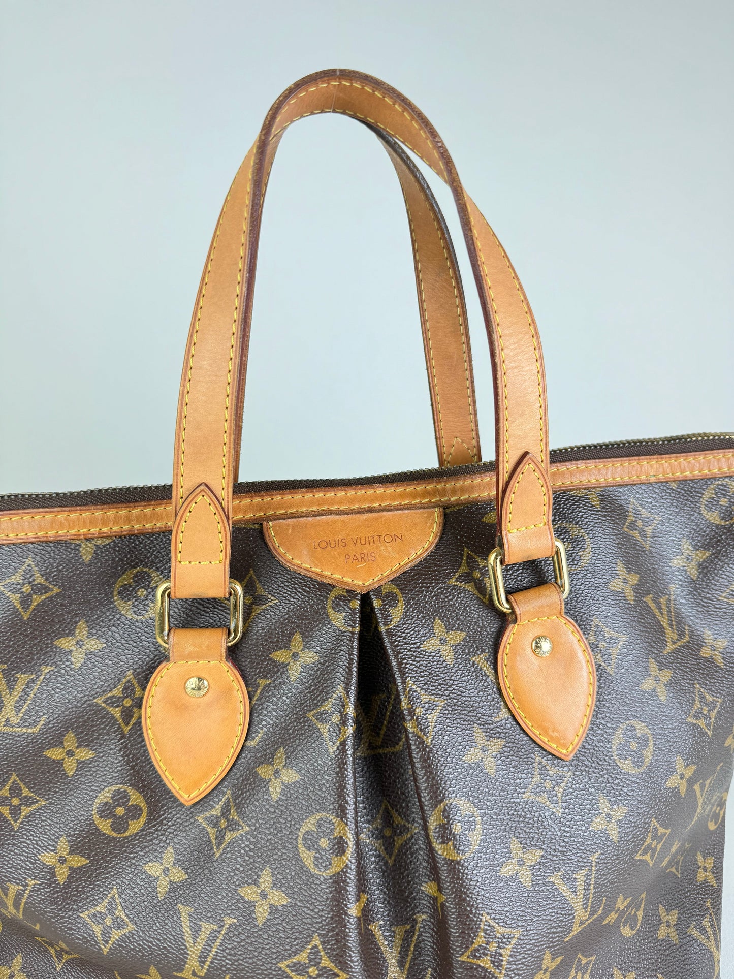 Louis Vuitton Palermo PM - respace.studio