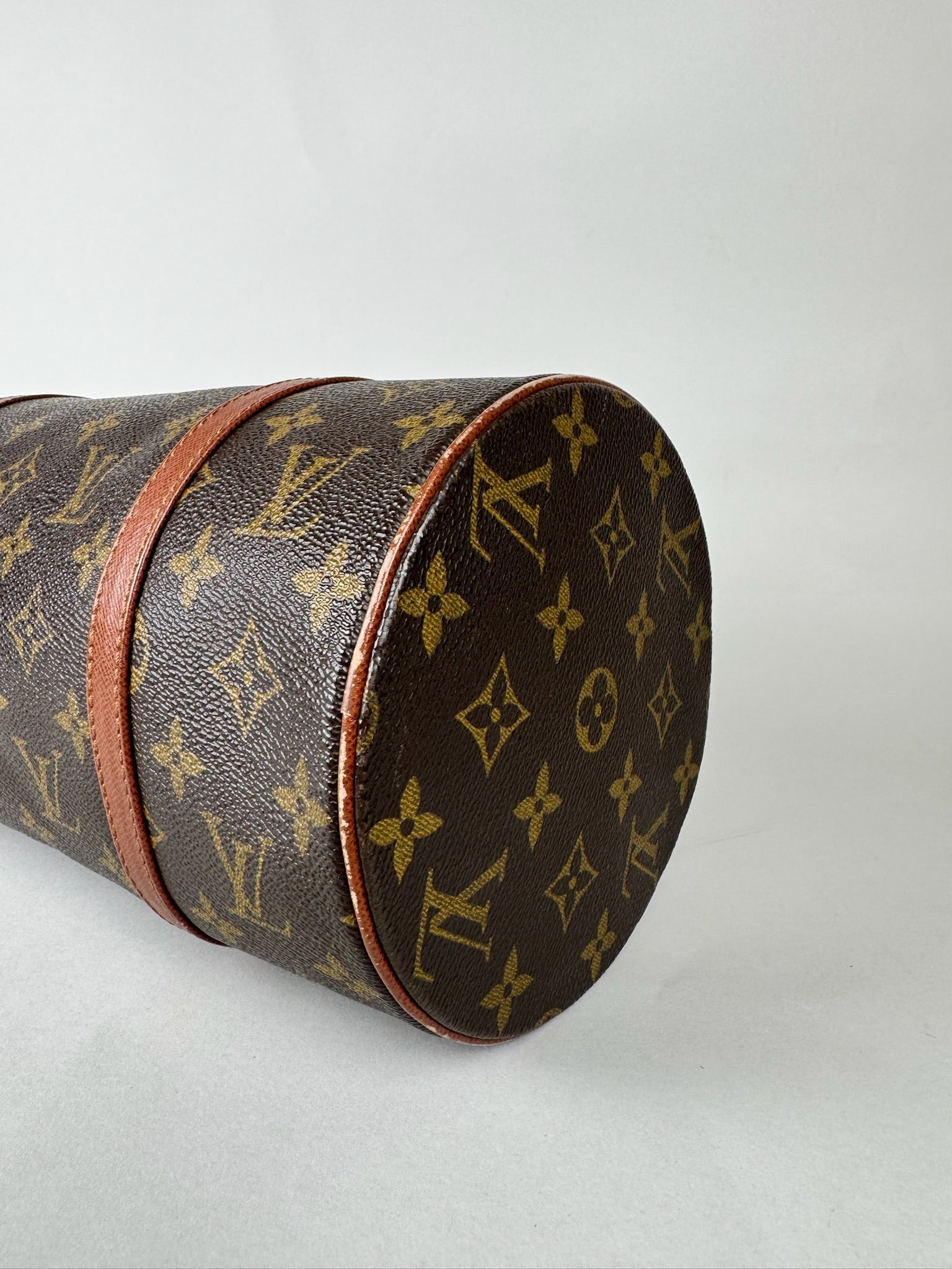 Louis Vuitton Papillon 30 - respace.studio