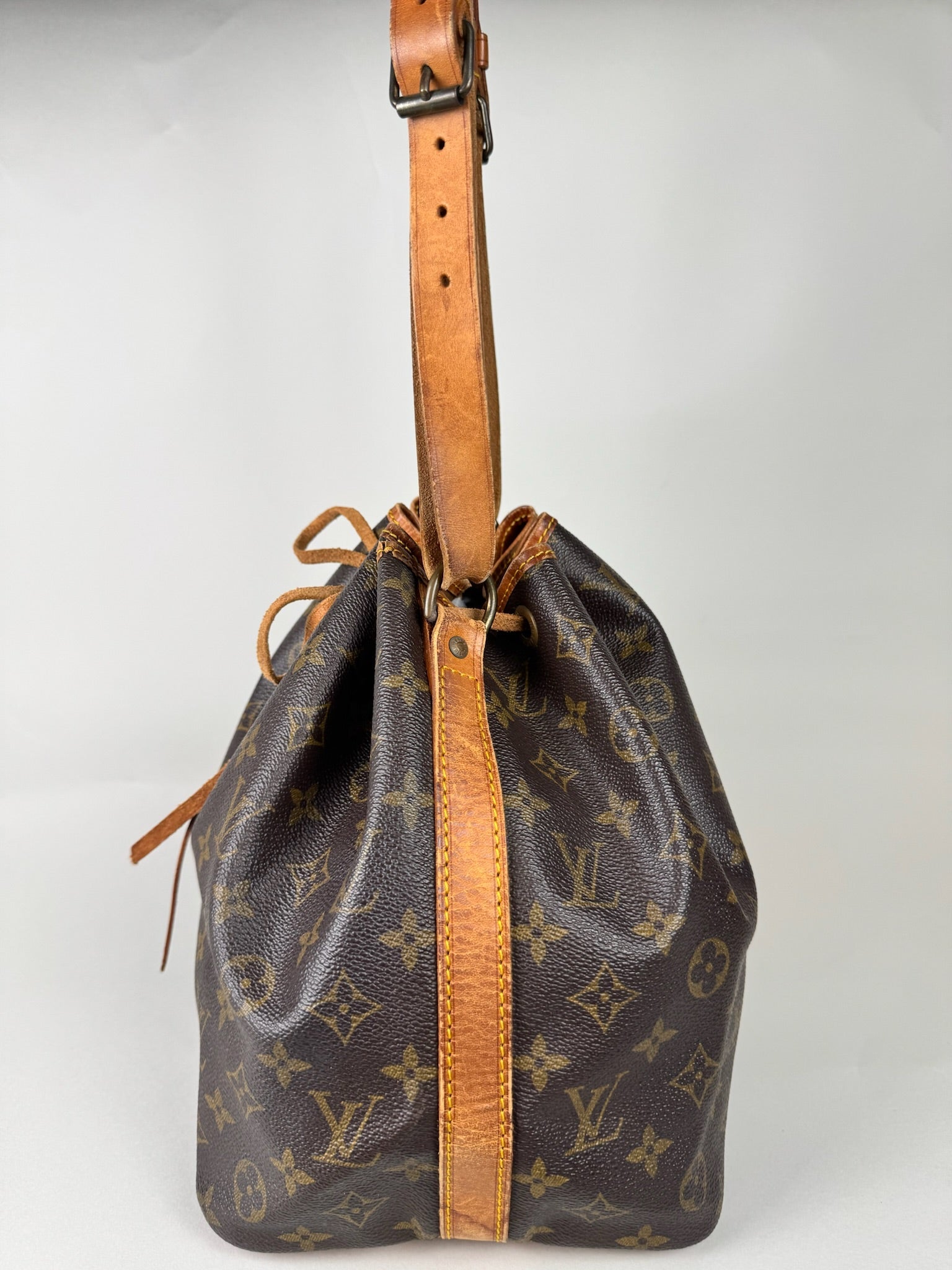 Louis Vuitton Petit Noe - respace.studio