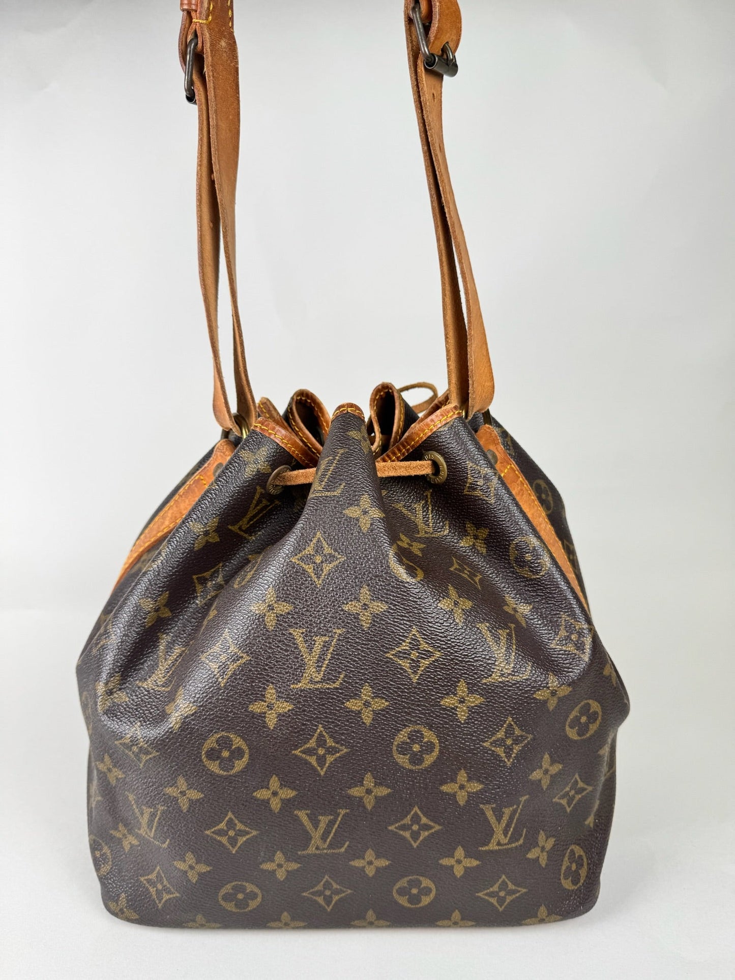 Louis Vuitton Petit Noe - respace.studio