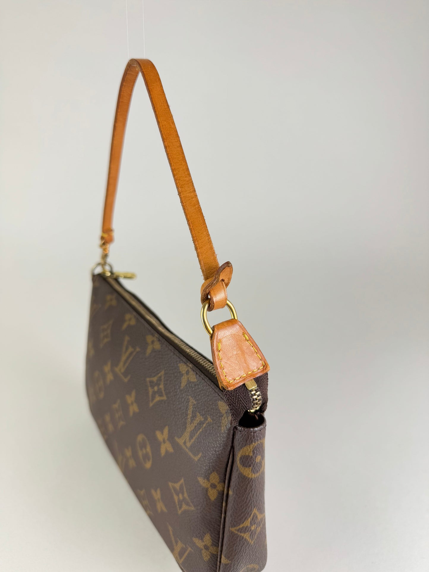 Louis Vuitton Pochette Accessories - respace.studio
