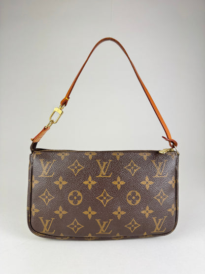 Louis Vuitton Pochette Accessories - respace.studio