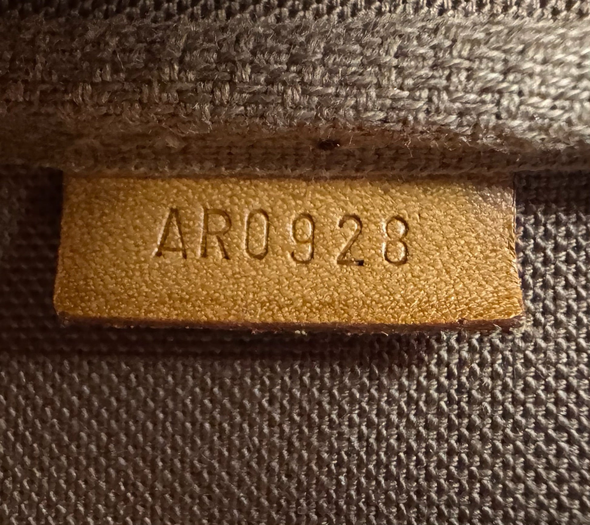 Louis Vuitton Pochette Accessories - respace.studio