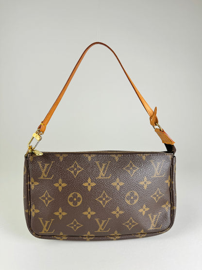 Louis Vuitton Pochette Accessories - respace.studio