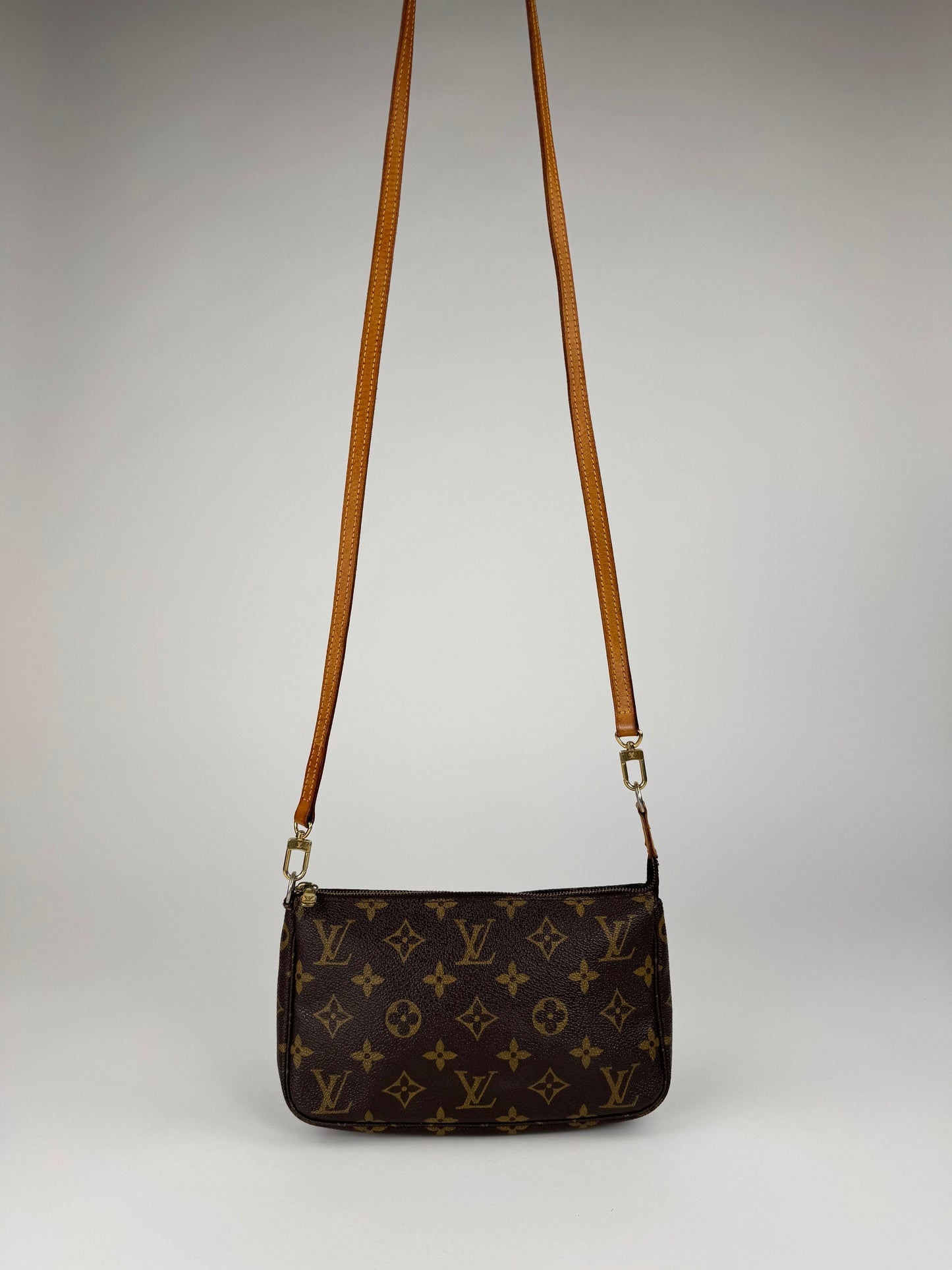 Louis Vuitton Pochette Accessories - respace.studio