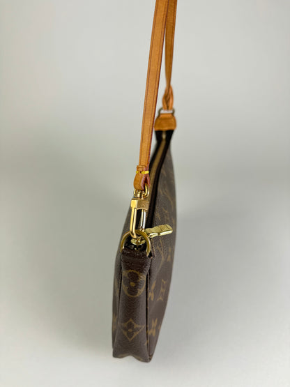 Louis Vuitton Pochette Accessories - respace.studio