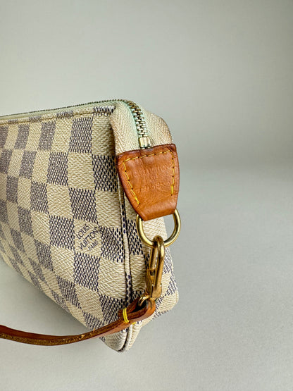 Louis Vuitton Pochette Accessories - respace.studio