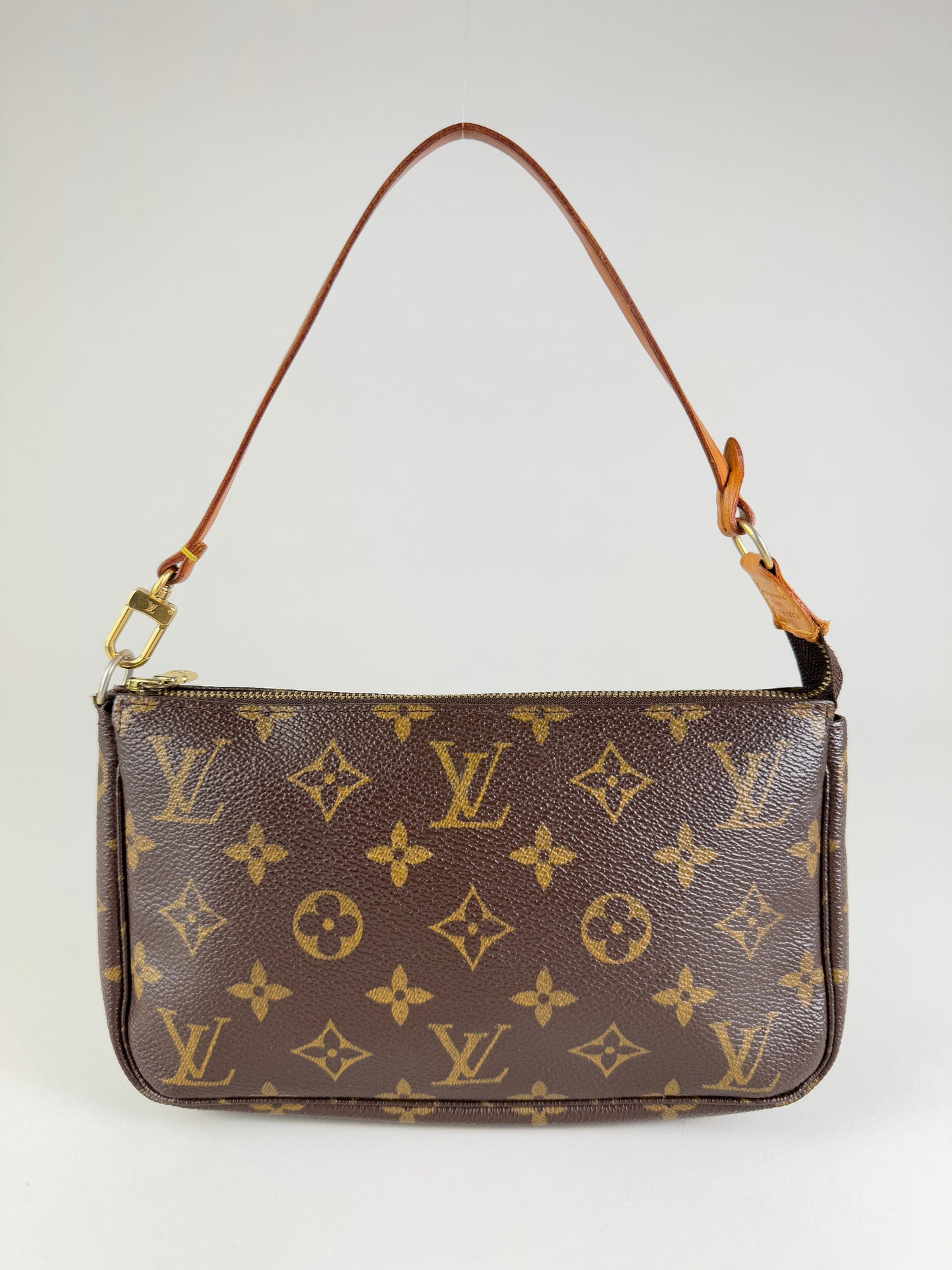 Louis Vuitton Pochette Accessories - respace.studio
