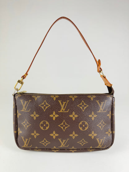 Louis Vuitton Pochette Accessories - respace.studio