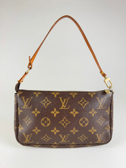 Louis Vuitton Pochette Accessories - respace.studio