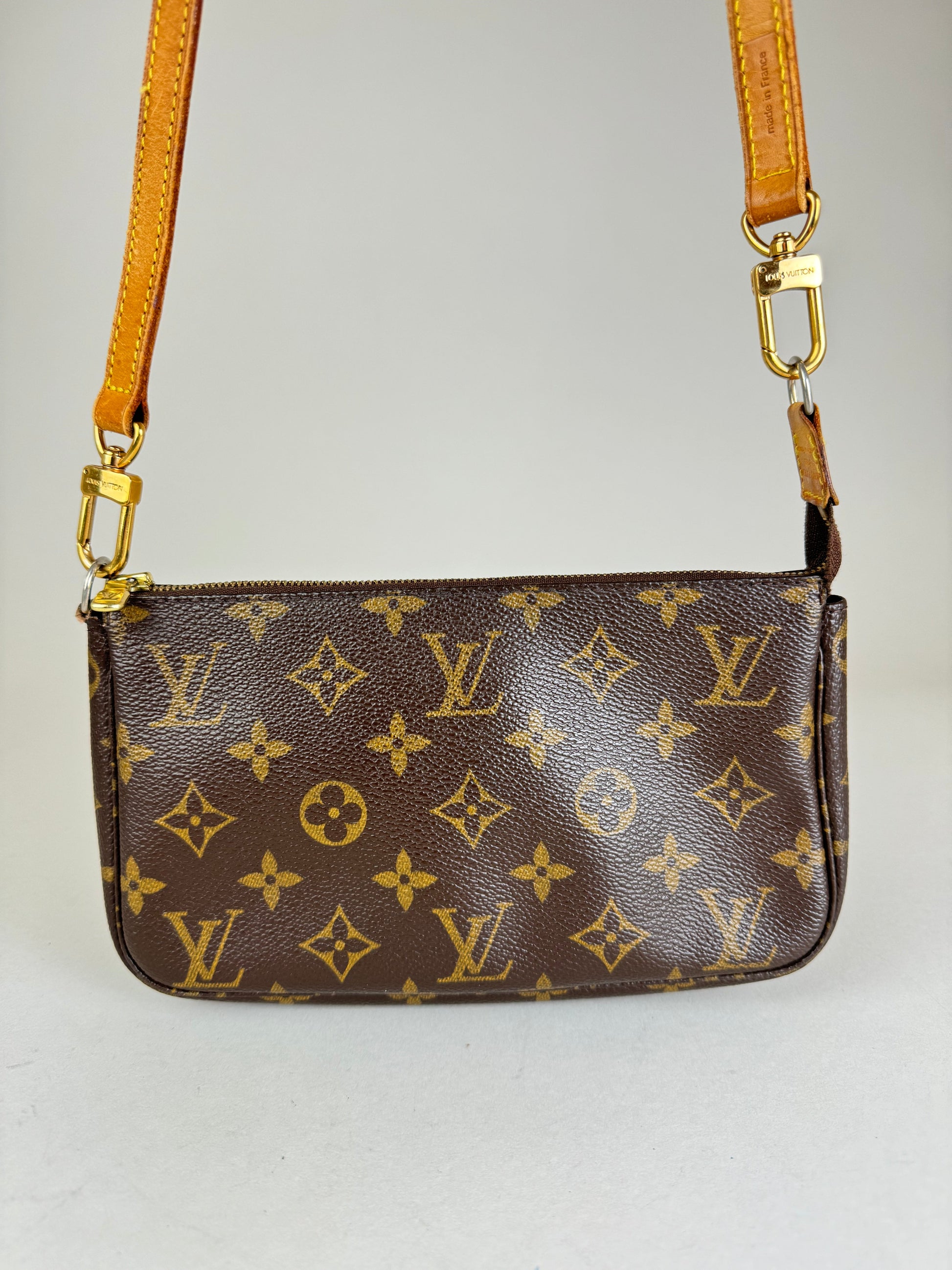 Louis Vuitton Pochette Accessories - respace.studio