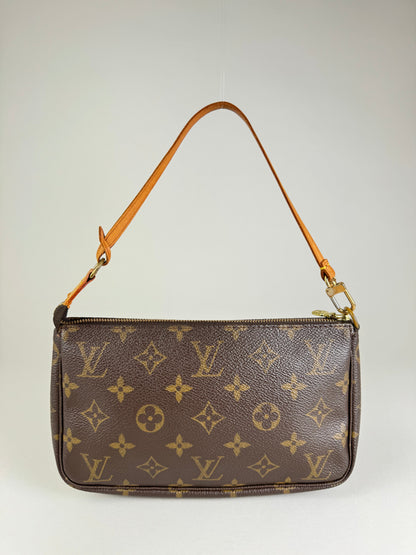 Louis Vuitton Pochette Accessories - respace.studio