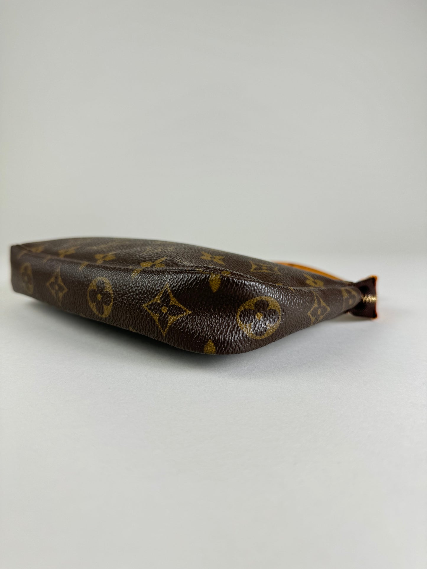 Louis Vuitton Pochette Accessories - respace.studio