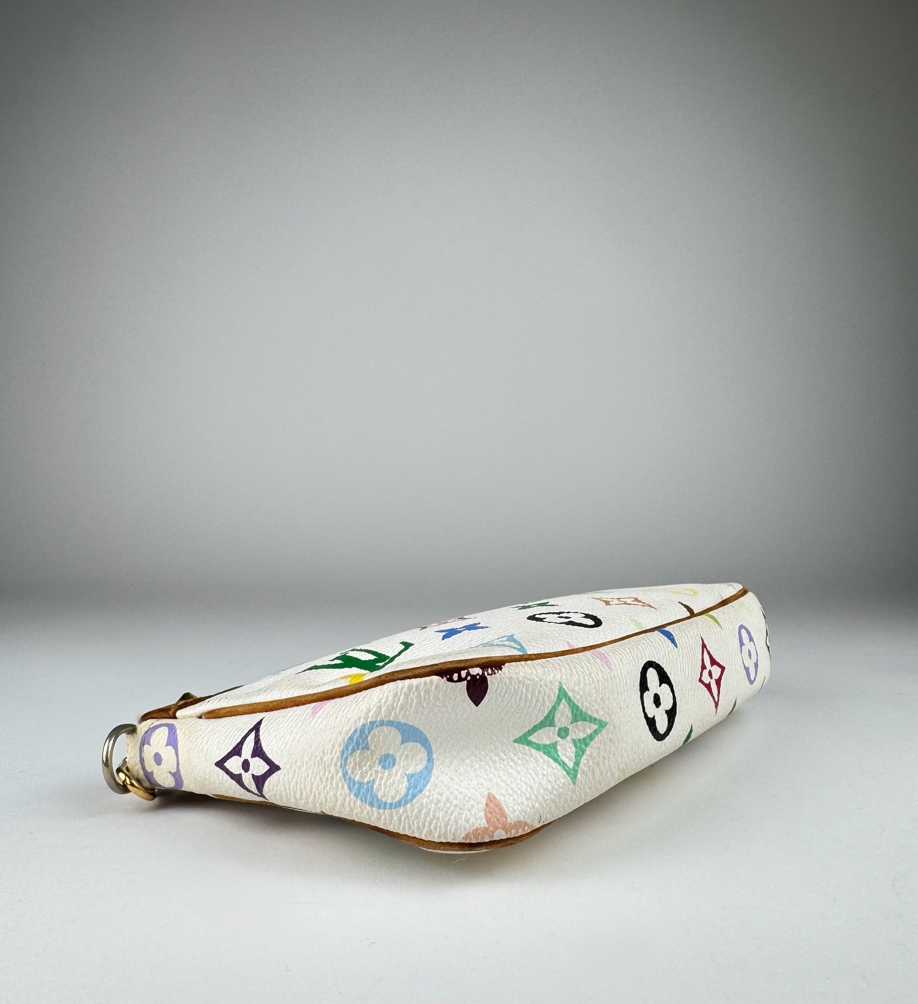 Louis Vuitton Pochette Accessories Murakami - respace.studio