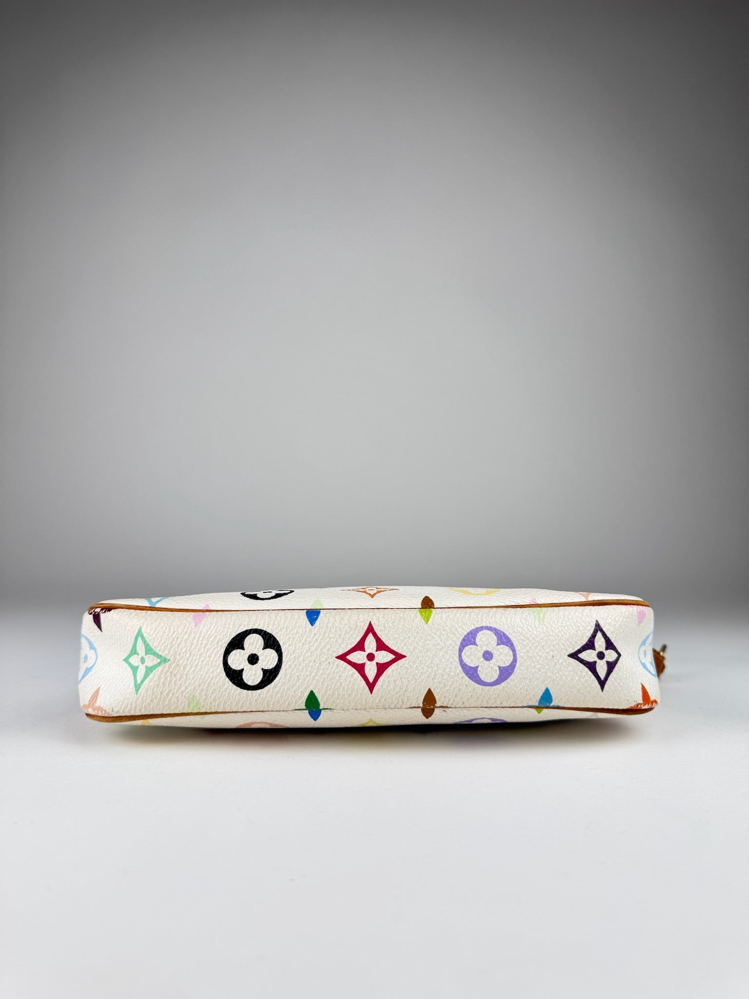 Louis Vuitton Pochette Accessories Murakami - respace.studio