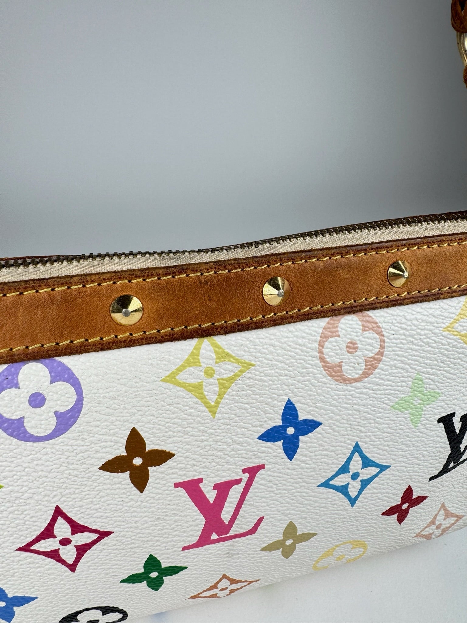 Louis Vuitton Pochette Accessories Murakami - respace.studio