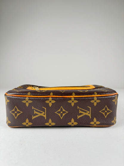 Louis Vuitton Pochette Cite - respace.studio