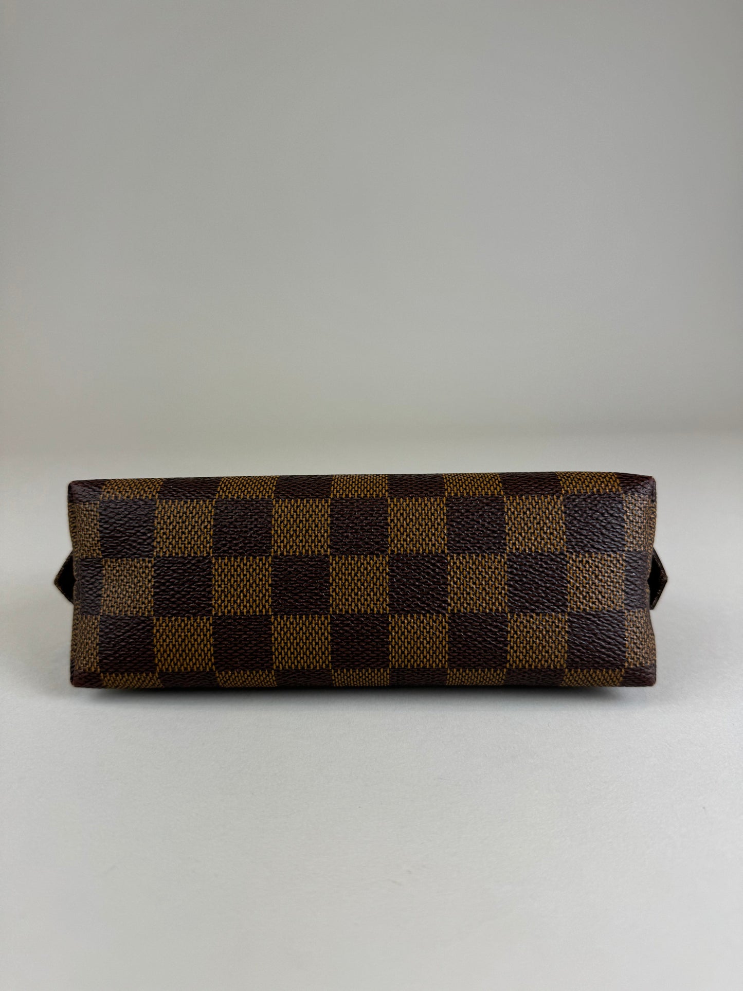 Louis Vuitton Pochette Cosmetics PM - respace.studio