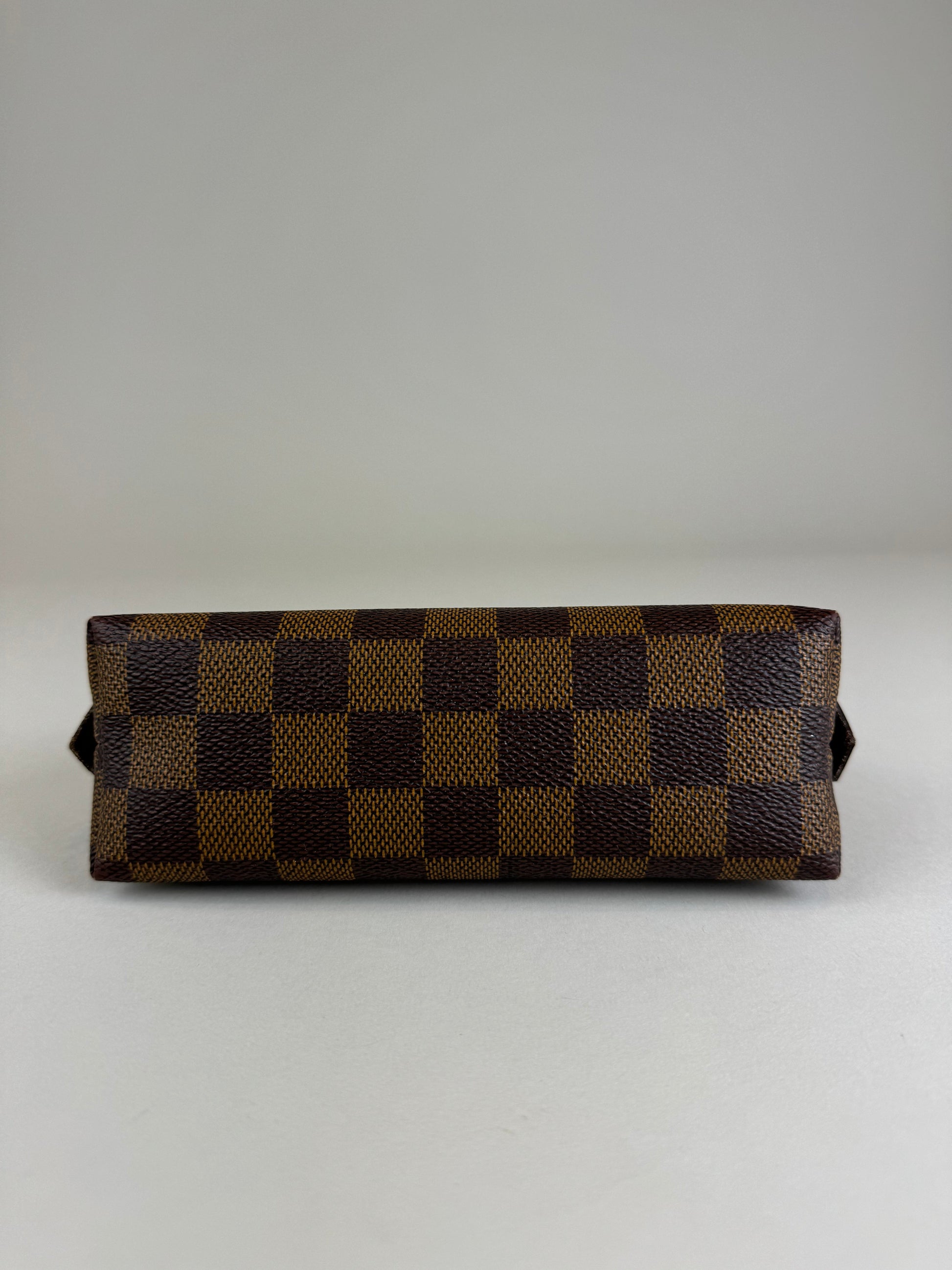 Louis Vuitton Pochette Cosmetics PM - respace.studio