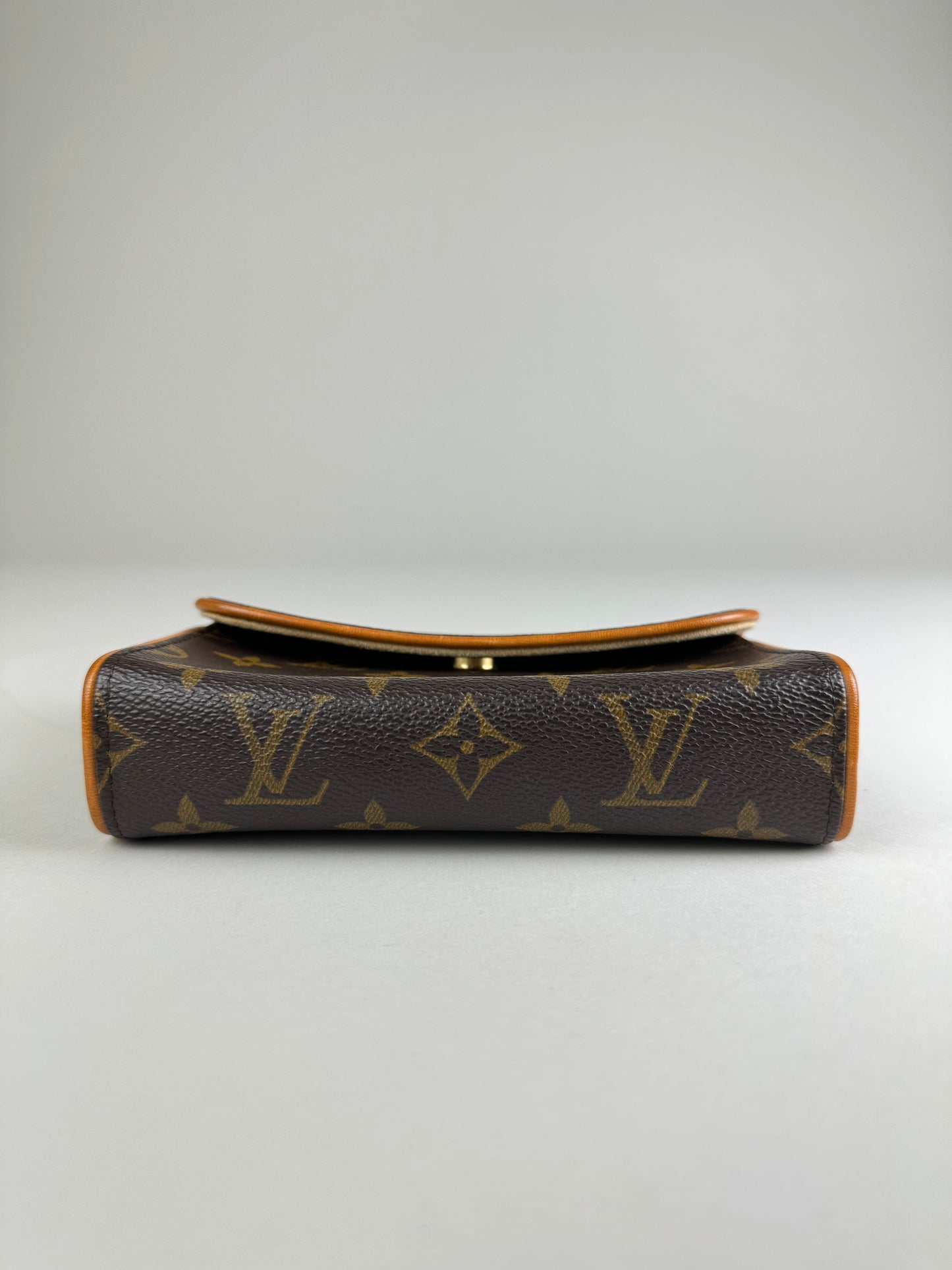 Louis Vuitton Pochette Florentine S - respace.studio