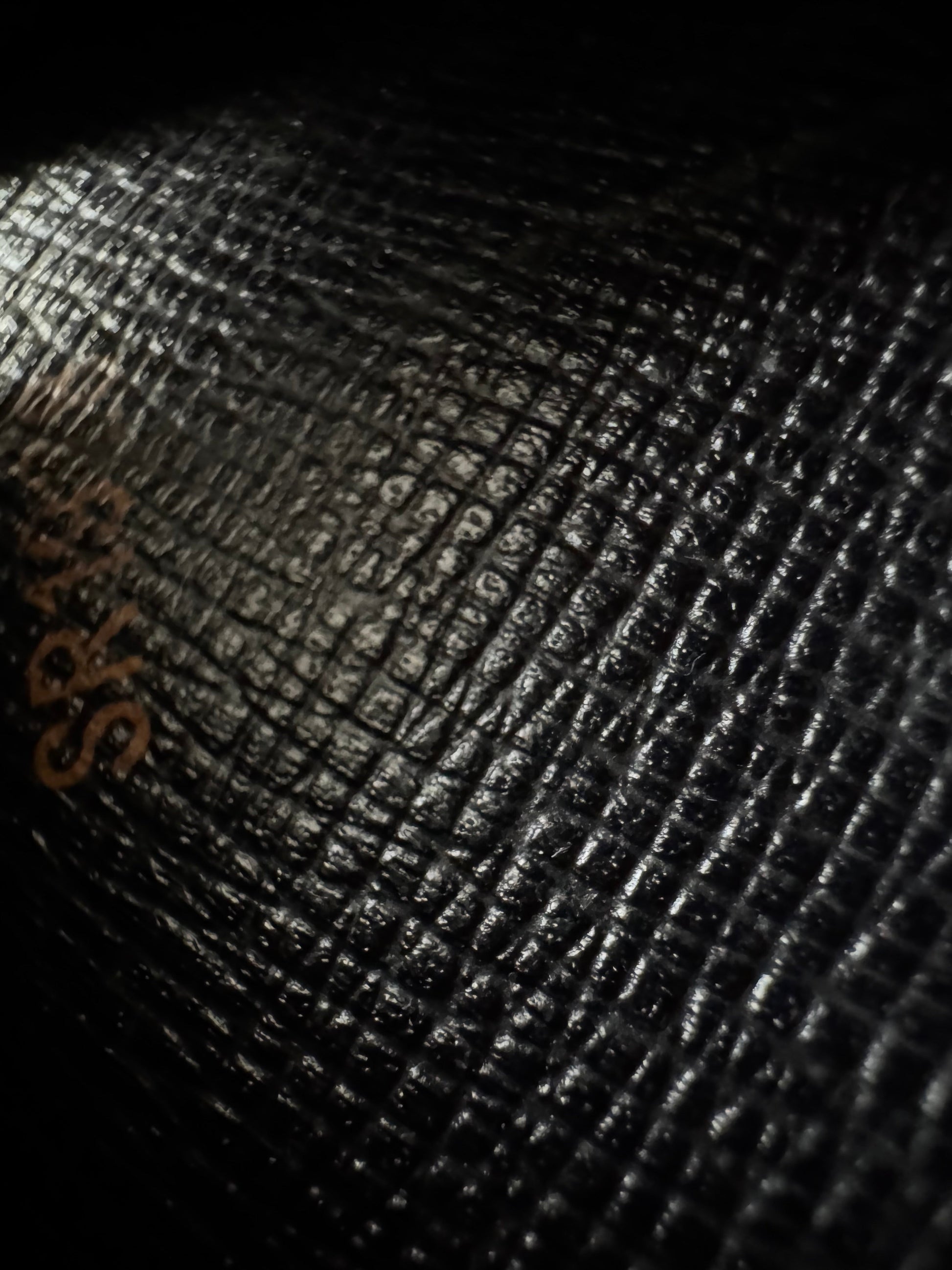 Louis Vuitton Pochette Homme Epi - respace.studio