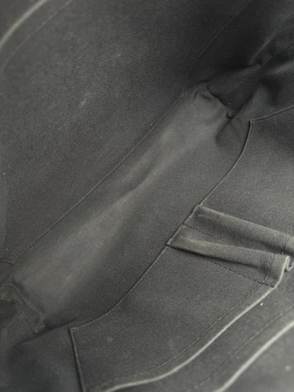 Louis Vuitton Porte-Documents Voyage - respace.studio